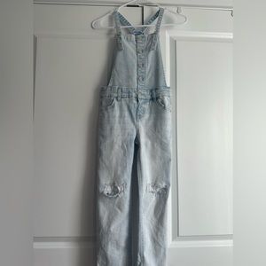 Girls denim distressed overalls